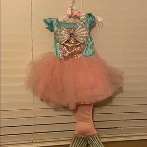 Costume size 3T so cute